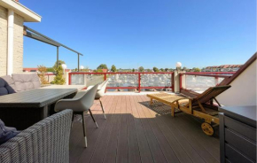 Beautiful Home In Hasselt With House Sea View